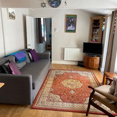 Morning Sun Apartment Глостънбъри Екстериор снимка